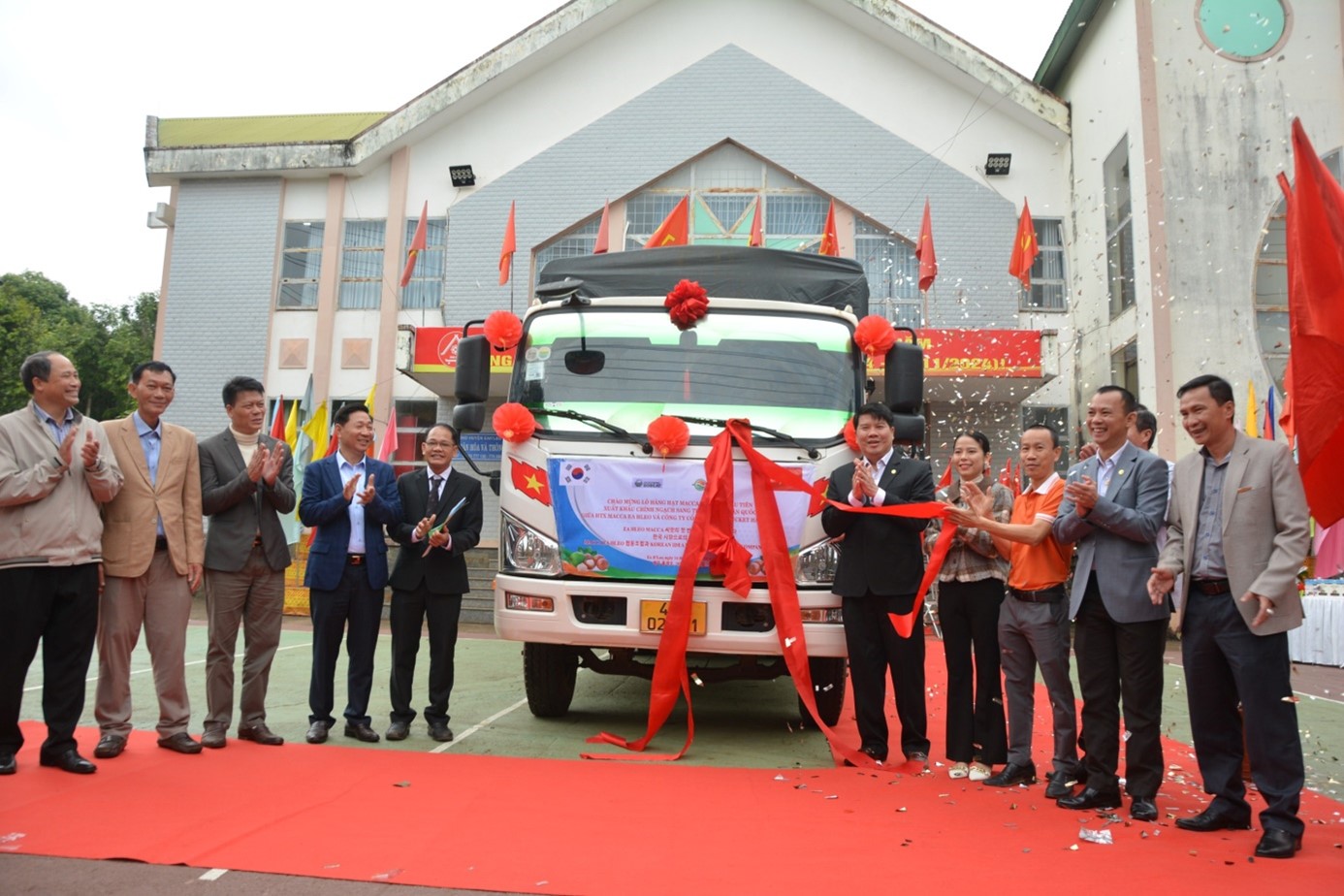 Lô hàng hạt Macca Ea H’Leo đầu tiên xuất khẩu chính ngạch sang  thị trường Hàn Quốc